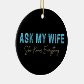 妻頼は全てのことわざを知っておもしろいいる セラミックオーナメント (右)