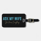 妻頼は全てのことわざを知っておもしろいいる ラゲッジタグ (正面横)