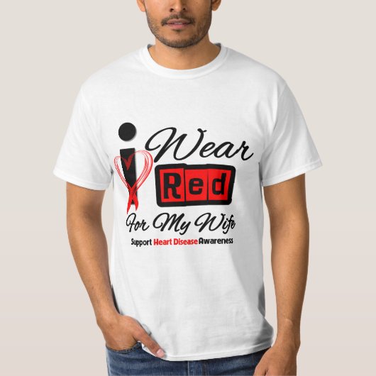 妻-私は赤いリボンの心臓病を身に着けています Tシャツ (正面)