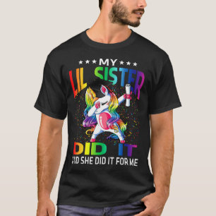 姉が作ってくれてユニコ院生の為に Tシャツ
