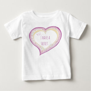 姉が秘密を明かす ベビーTシャツ