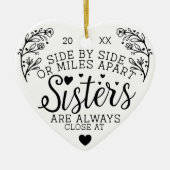 姉妹が接続ハートフォトキープサキーホワイト セラミックオーナメント (正面)