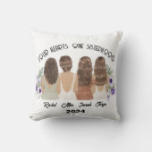 姉妹のギフトで繋がる4人のハート クッション (正面)