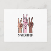 姉妹達、平和のサインを持つ女性の手 ポストカード (正面)