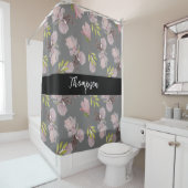 姓スタイリッシュ名ピンクフローラグレーと黒 シャワーカーテン (インサイチュ)
