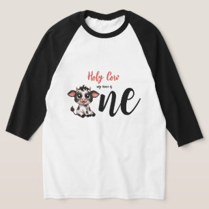 姪が一頭の聖なる牛 Tシャツ