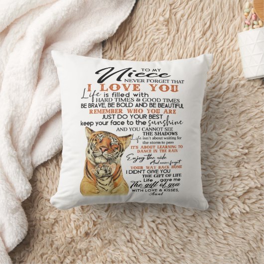 姪に クッション (ブランケット)