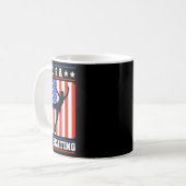 姿スケーターUSAアイススケートで滑る コーヒーマグカップ (正面左)