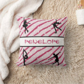 姿スケートで滑るガールペパーミントスプリンクルピンク クッション (ブランケット)