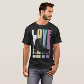 姿スケートで滑るギフト用ガールズアイススケートデザインプル Tシャツ (正面フル)