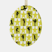 姿スケートで滑るクリスマスクイーン セラミックオーナメント (右)