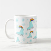 姿スケートで滑るレインボースケートアイススノーフレーク コーヒーマグカップ (左)