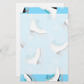 姿スケートで滑る – アイススケートブルーと雪片 便箋 (正面/裏面)