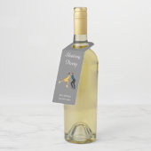 姿スケートで滑る ボトルネックタグ (アングル)