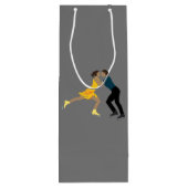 姿スケートで滑る ワインギフトバッグ (裏面)