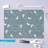 姿スケートスケートで滑るオンジュニパーブルー 薄葉紙 (クラフト)