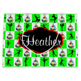 姿パーソナライズされたスケートで滑るクリスマス抱き枕 ラージペーパーバッグ