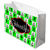 姿パーソナライズされたスケートで滑るクリスマス抱き枕 ラージペーパーバッグ (裏面アングル)