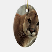 姿勢を打っているオオヤマネコ セラミックオーナメント (右)
