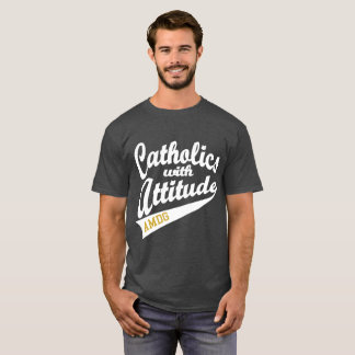 姿勢ティー付きカトリック教徒 Tシャツ