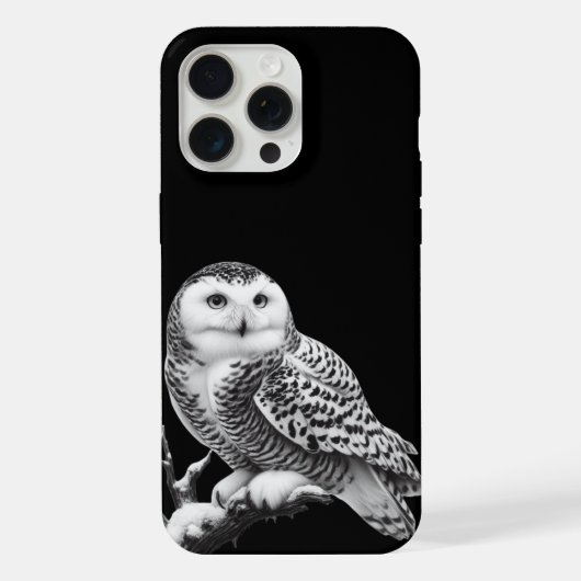 威厳あるシロフクロウのとまる姿 iPhoneケース (裏面)