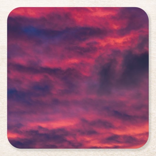 威厳がある赤 スクエアペーパーコースター (正面)