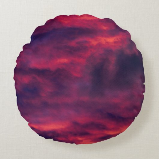 威厳がある赤 ラウンドクッション (正面)