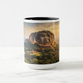 『威厳のあるシギリヤマグカップのアーティストリー』 マグカップ (中央)