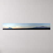 威厳のある山 ポスター (正面)