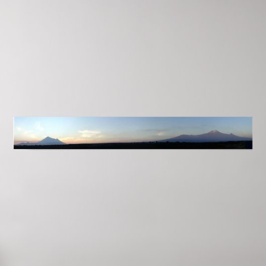 威厳のある山 ポスター (正面)