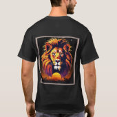 「威厳のある影:シルエットライオンデザイン」 Tシャツ (裏面)