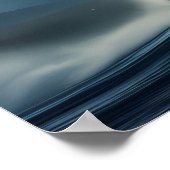 威厳のある鷲の掴む獲物 ポスター (角)