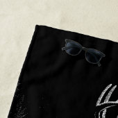 威厳のある鹿in the Wilderness - Black&White Art ビーチタオル (インサイチュ)