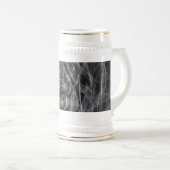 威厳のある鹿in the Wilderness - Black&White Art ビールジョッキ (正面右)