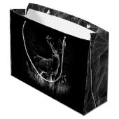 威厳のある鹿in the Wilderness - Black&White Art ラージペーパーバッグ (裏面アングル)