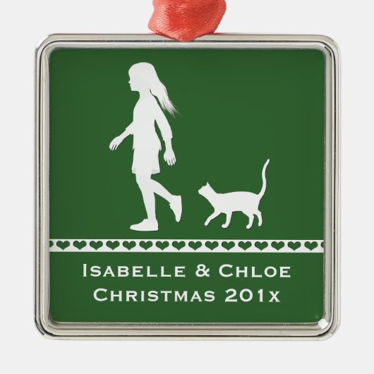 娘と猫:小さな女の子と子猫 メタルオーナメント (正面)