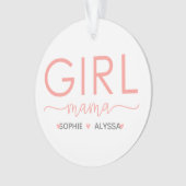 娘のパーソナライズされた名前を持つ女の子ママ オーナメント (正面)