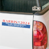娘の権利はIt Harris 2024に依存 バンパーステッカー (トラック上)