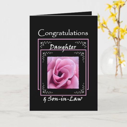 娘の結婚おめでとう - ピンクのバラ カード (黄色い花)