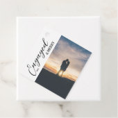 婚約したおよびメリーカップル写真 フェイバータグ (インサイチュ)