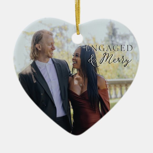婚約した両面メリーハートカップル写真 セラミックオーナメント (正面)