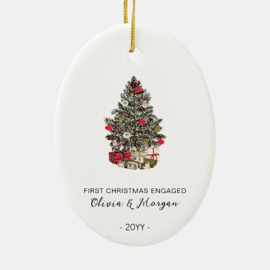 婚約した初めてのクリスマスのツ伝統的リー セラミックオーナメント (裏面)