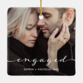 婚約した |スシンプルクリプトと2枚の写真 セラミックオーナメント (裏面)