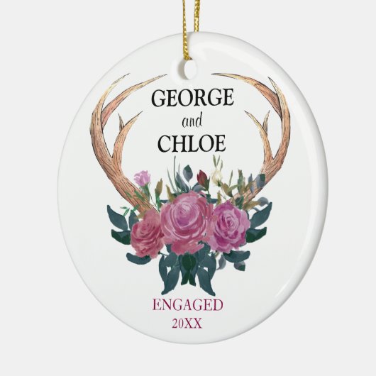 婚約のオーナメント|の枝角の花柄の第1クリスマス セラミックオーナメント (左)