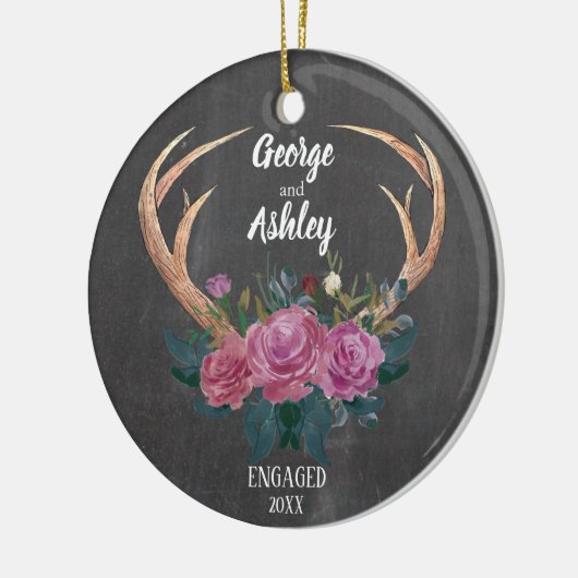 婚約のオーナメント|の枝角の花柄の第1クリスマス セラミックオーナメント (左)