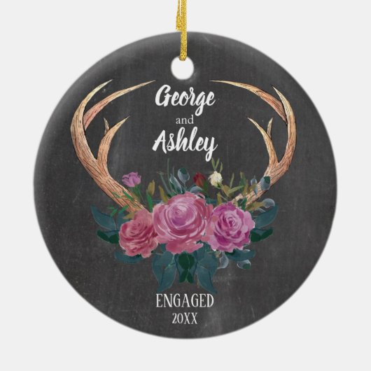 婚約のオーナメント|の枝角の花柄の第1クリスマス セラミックオーナメント (裏面)