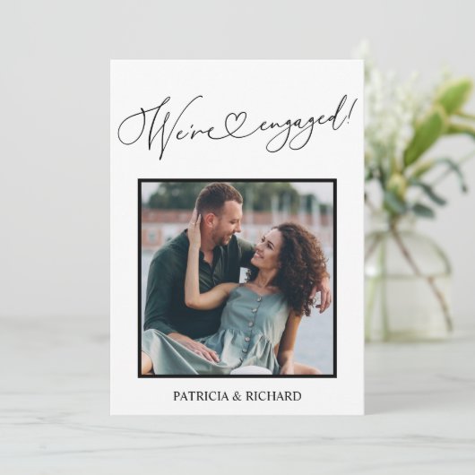 婚約の発表と写真の日付の保存 案内状 (スタンド正面)