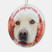 婚約カスタム発表写真犬クリスマス セラミックオーナメント (左)