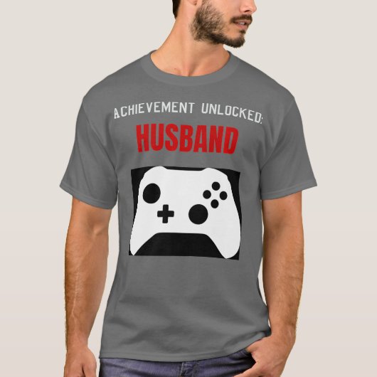 婚約ゲーマーグルームフィアンセプレイヤー2独身 Tシャツ (正面)
