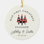 婚約モダン初めてのクリスマスズコージープレイド セラミックオーナメント (正面)